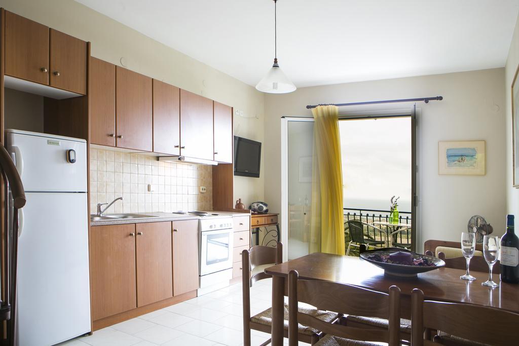 Irena Studios & Apartments Svoronata Buitenkant foto