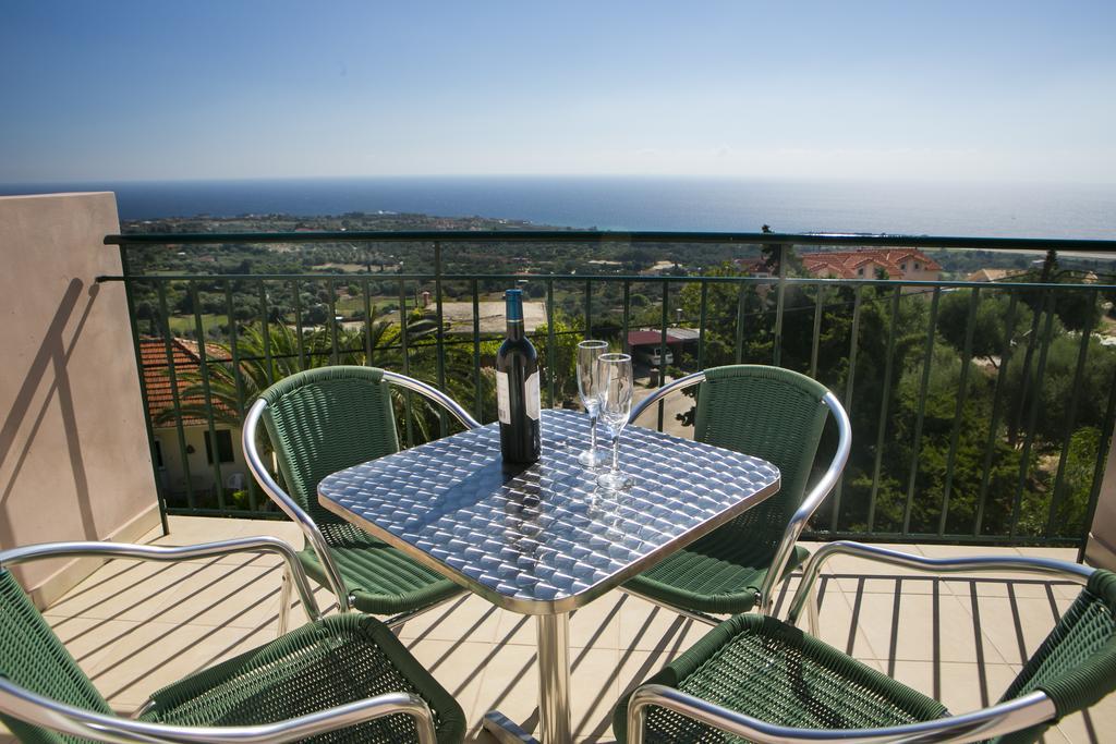 Irena Studios & Apartments Svoronata Buitenkant foto