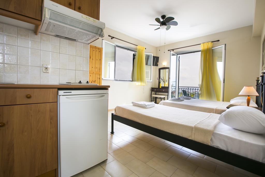 Irena Studios & Apartments Svoronata Buitenkant foto